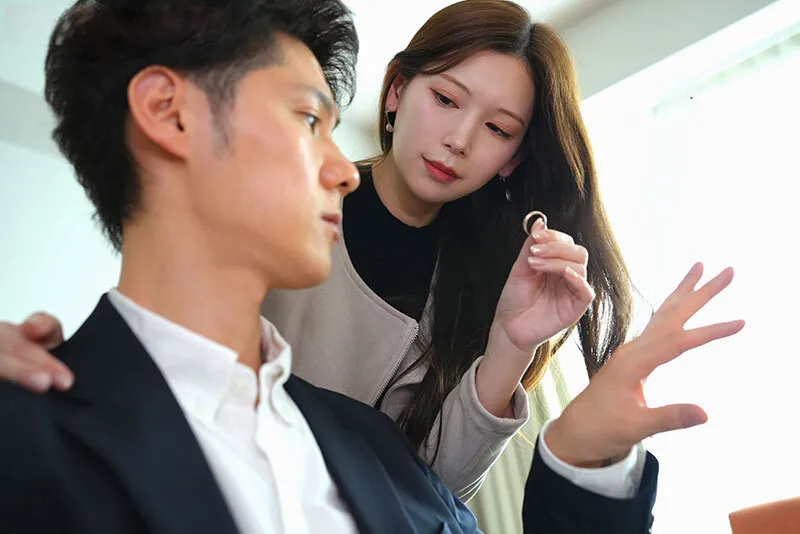 Vợ yêu đi đi giã ngoại, ông chồng ở nhà bị nhỏ em cô vợ gạ phang không trượt phát nào